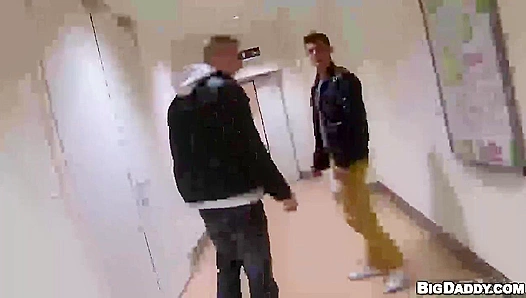 Patrick Roy Savkov Go All Out Fucking in Bold Public Spots – HotGayPorn