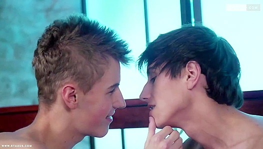 Seduced by Undies: Nick Fox Shovi Khals Steamy Hookup – GayXXX