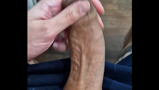 Savoring Smooth Brazilian Meat in This Hot Solo Gay Clip – Amateurs 18+