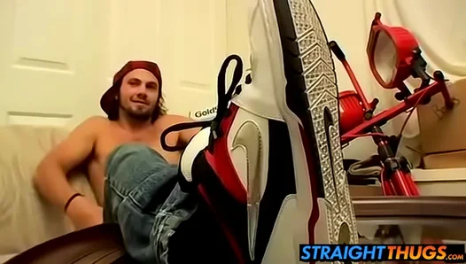 Stroke Sessions: Bams Hot Solo Cruise Control on the Couch – Amatuer Heat 18+