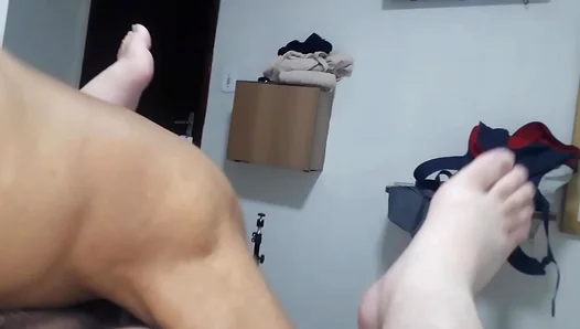 Chubby Builder Tempts Fernando Devil in Steamy Interracial Ass Adventure – 18+