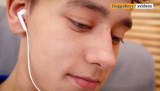 Leo Alfanos Cute Young Twink 18+ Reveals a Steamy Solo Secret – Hidden Desires Unleashed