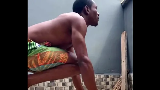 Muscular Twinks Steamy Morning Workup Turns into Hot Solo Play – 18+
