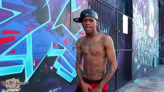 Louie Lue Goes Wild Pleasuring Himself in Hot Solo Scene – 18+
