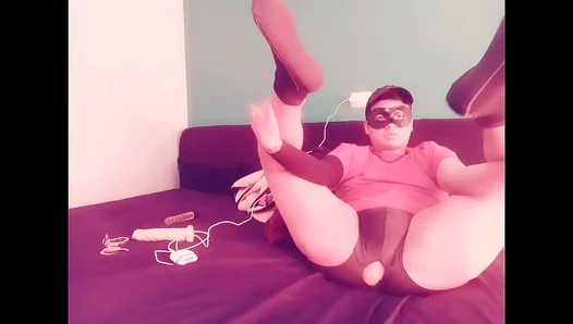 Twinking Up the Lens: Sensual Twerking Dance Moves – Part 1, 18+