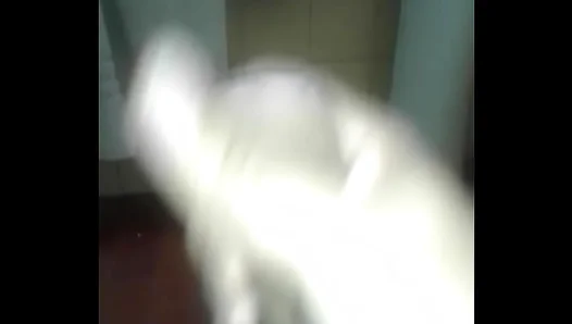 Freaky Amateur Loses Control in Wild Solo Blowjob Fantasy – 18+