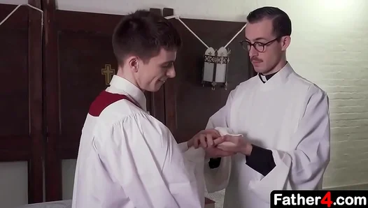 Young Altar Boys Dream Comes True — Priest Takes Him Hard Deep – 18+