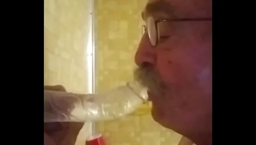 Steamy Solo Ride: Old Florida Man Takes Pleasure With Big Black Dick – 18+