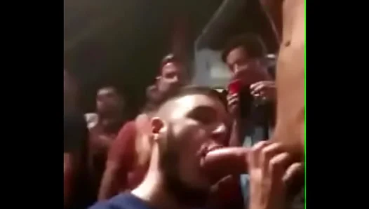 Hot Amateur Blowjob at a Wild Gay House Party – Steamy Outdoor Action