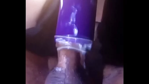 Solo Teen Sizzles as He Reaches Peak Pleasure at 40 Minutes – IntenseGay 18+