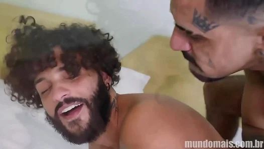 Passionate Makeup Sex After Fight – Steamy Gay Bedroom Reconciliation