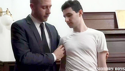 Elder Hult Takes Cock Deep Gets Pounded Hard — A Perfect Bottom! 18+