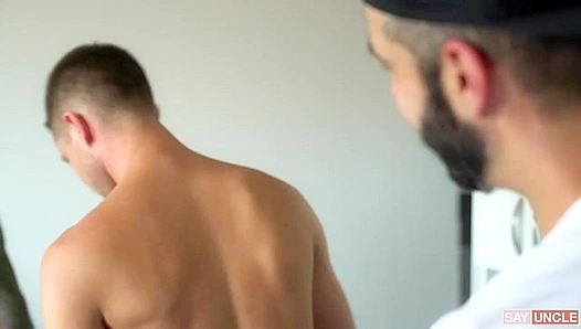 Markus Kage, Ben Blue Romeo Davis Heat Up a Wild Family Threesome – XXX