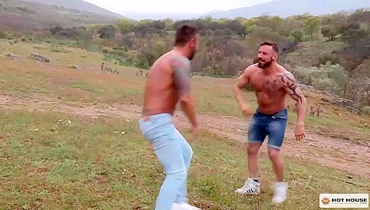 Outdoor Fire: Martin Mazza Antonio Miracles Wild Hardcore Encounter – 18+