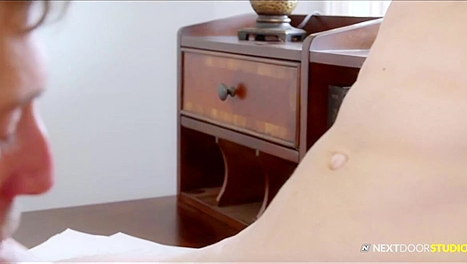 Donte Nicholas Trade Secrets for Steaming Neighbor Dick Action – 18+
