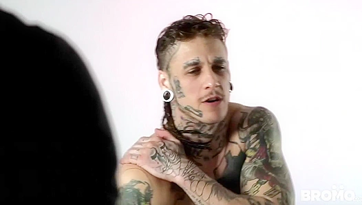 Inked Muscle Stud Bangs His Horny Bald Cameraman – GayPornXL 18+