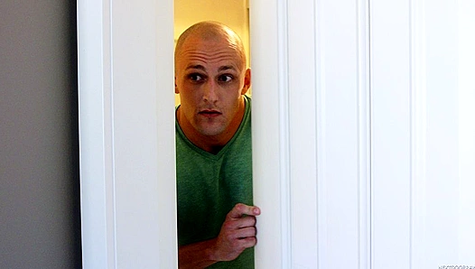Neighbors Secret Desires: Trevor Chris Dive into Raw Anal Cravings – 18+