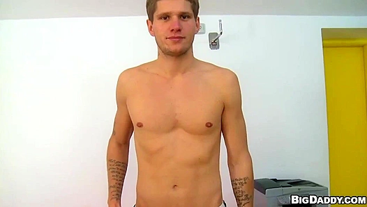 Denis Reed Tony Ross Go Hard in Steamy Bareback Scene – GayXXX 18+