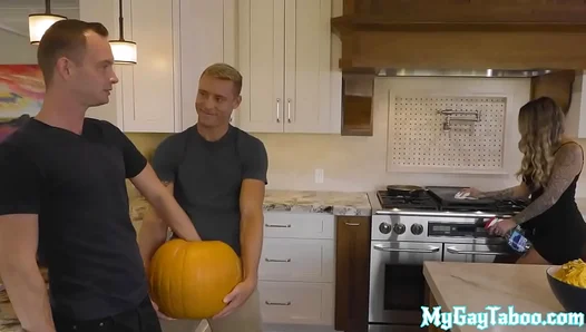 Stepbrothers Hook Up Hard — Jock Tugs Bareback Fun Till cumshot