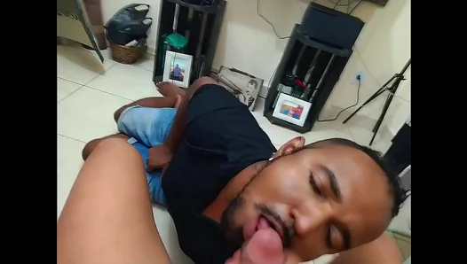 Lekes Thick Rod Deep-Throated by Hung Stranger in Raw Interracial Blowbang – XXX