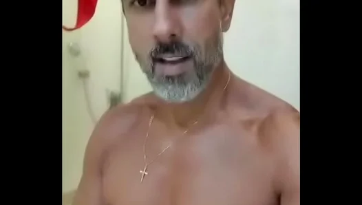 Marcelo Caiazzo Dominates with Masterful Oral Pleasure – Steamy Daddy Action