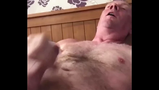 Teen Stepson Tony Blows Load Fast in Steamy Solo Cam Show – GayHunk 18+