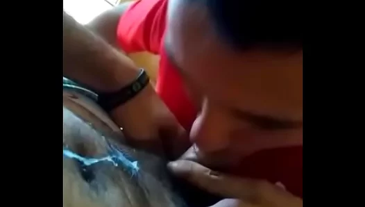 Savoring Warmth: Paulo Drinks Deep from a Horny Straight Dude – AmateurGay 18+