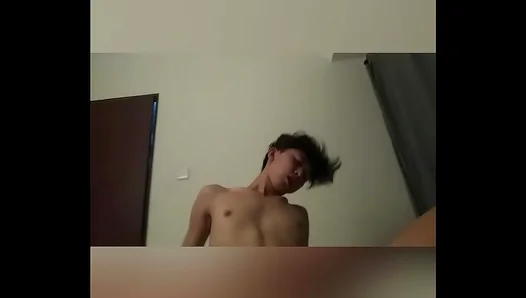 Awkward Sub Finds Pleasure as Buff Bodyguard Delivers Hard Anal — Awfic 18+