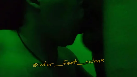 Teen Amateur 18+ Sucks Cock Passionately in Dark Club – Antifaz Zona Rosa