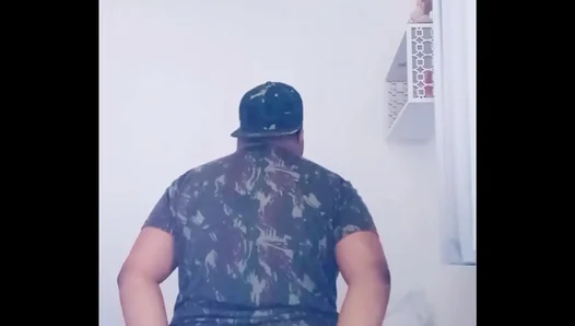 Big-Ass Brazilian Heat: Steamy Gay Encounter from Belo Horizonte – 18+