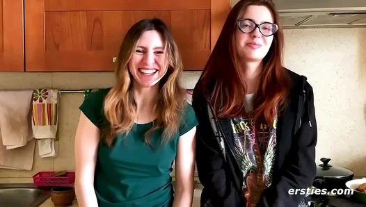 Cute Ukrainian Babes Felicia Lina Heat Up Bed With Steamy Lesbian Grinding – XHamster 21+