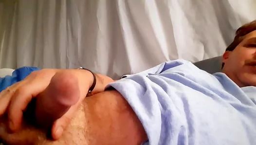 Cory Bernstein Wakes Up Jilling Hard Cums All Over Himself for Insta – NaughtyLuxury 18+