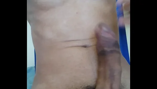 Solo Flex: Lean Twink Masterfully Jerks Off with Swagger – BrazzaTwinks 18+