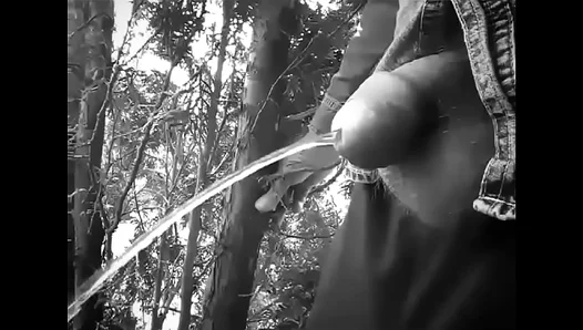 Outdoor Urination Glory: Amateur Twinks Bare All in BW – GayScene 18+