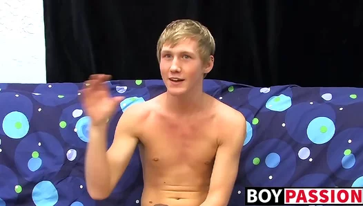 Haydens Hot Solo Ride: Skinny Teen Moans Through Intense Masturbation – 18+