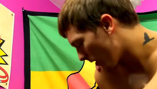 Hot Gay Threesome Invite: Wild Anal Blowjob Action – XXXFun 18+