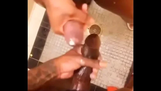 Big Black Dick Massage Circle Turns Steamy in the Shower – GayPorno 18+