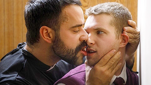 Butt Confessions: Teddy Torres Benjamin Blue Get Naughty – YesFather