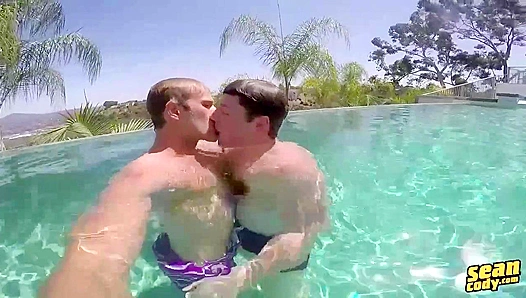 Blake Clark Go Below Deck — Steamy Underwater Blowjob Action – GayPride 18+