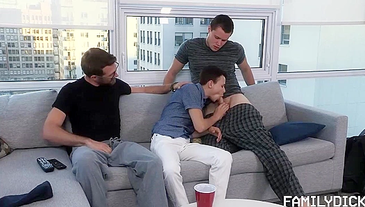 Damien Alex Go Wild in Steamy Three-Way Ass Adventure – Family Dick Frenzy 18+