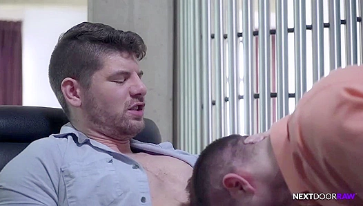 Beefy Bruno Takes It Deep: No Condom Action with Connor Halsted – NextDoor Raw