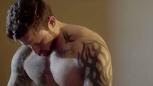 Buck Richards Jordan Levine Share Passionate Romance – Steamy Gay Love Scene – BromoUS