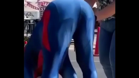 Sensual Spider-Mans Busty Twerk Fantasy – Steamy Cosplay Booty Session – 3 Min