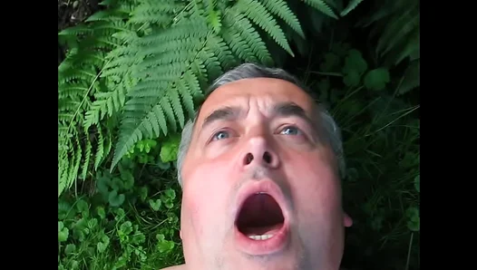 Public Solo Session: Hot Guy Jerks Off to Explosive Climax – SoloBoy 18+