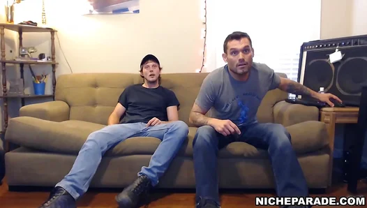 Caught Red-Handed: Straight Guy JERKS OFF on My Couch – Amateur Action! 18+