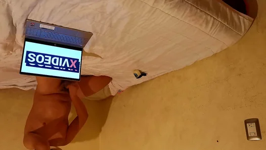 Amateur Teen 18+: Raw Solo Sessions First-Time Anal Explored – HotYoungMeat