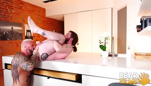 Hunk Slams Inked Muscle into Hairy Bears Ass – Hardcore Gay Action