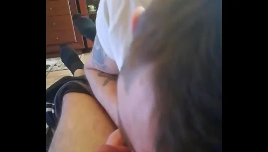 He Takes Control: Bitch Devours Cock Before Epic Cumshot – HotGayScenes 18+