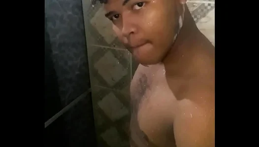 Hot Teen 18+ Jams Huge Dick in Bathtub—Steamy Solo Gay Action