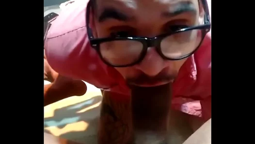 Geek Delivers Mind-Blowing Blowjob in Steamy DIY Gay Encounter – 18+